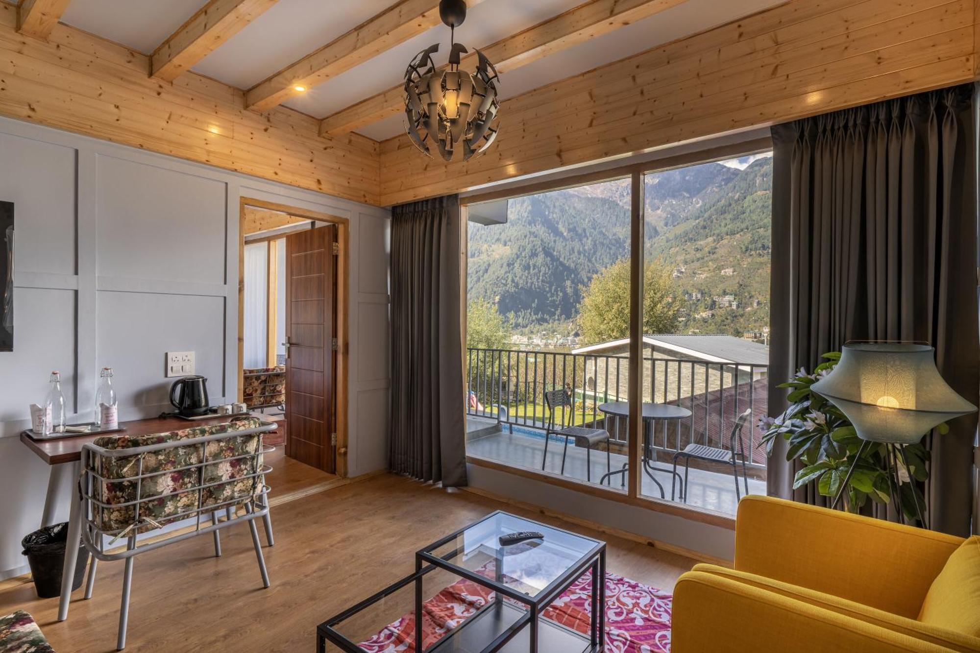 Echor Himalayan Heights Luxe Manali Hotell Exteriör bild