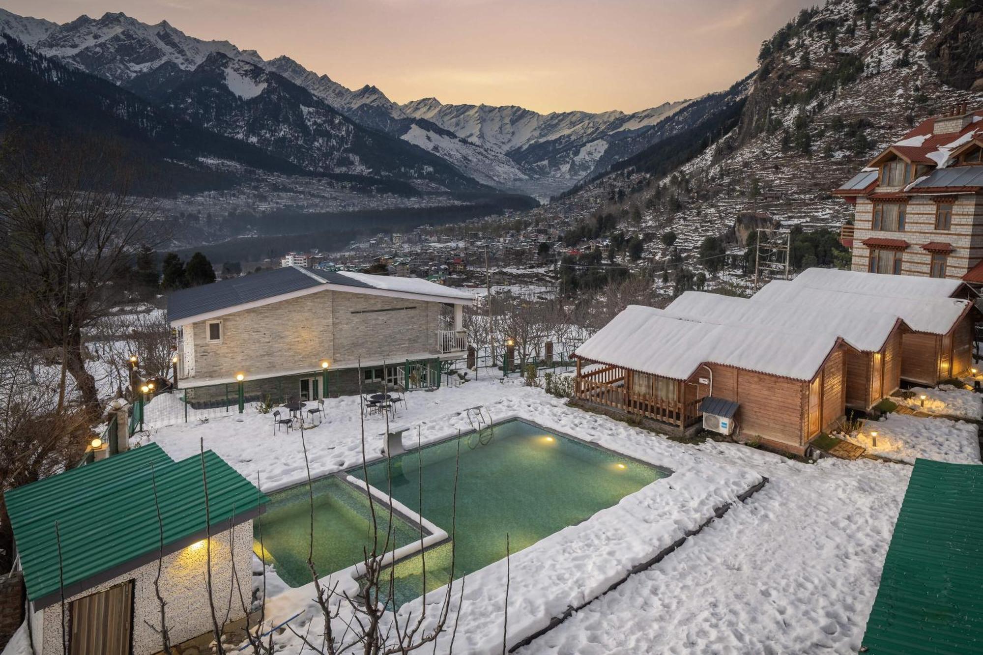 Echor Himalayan Heights Luxe Manali Hotell Exteriör bild
