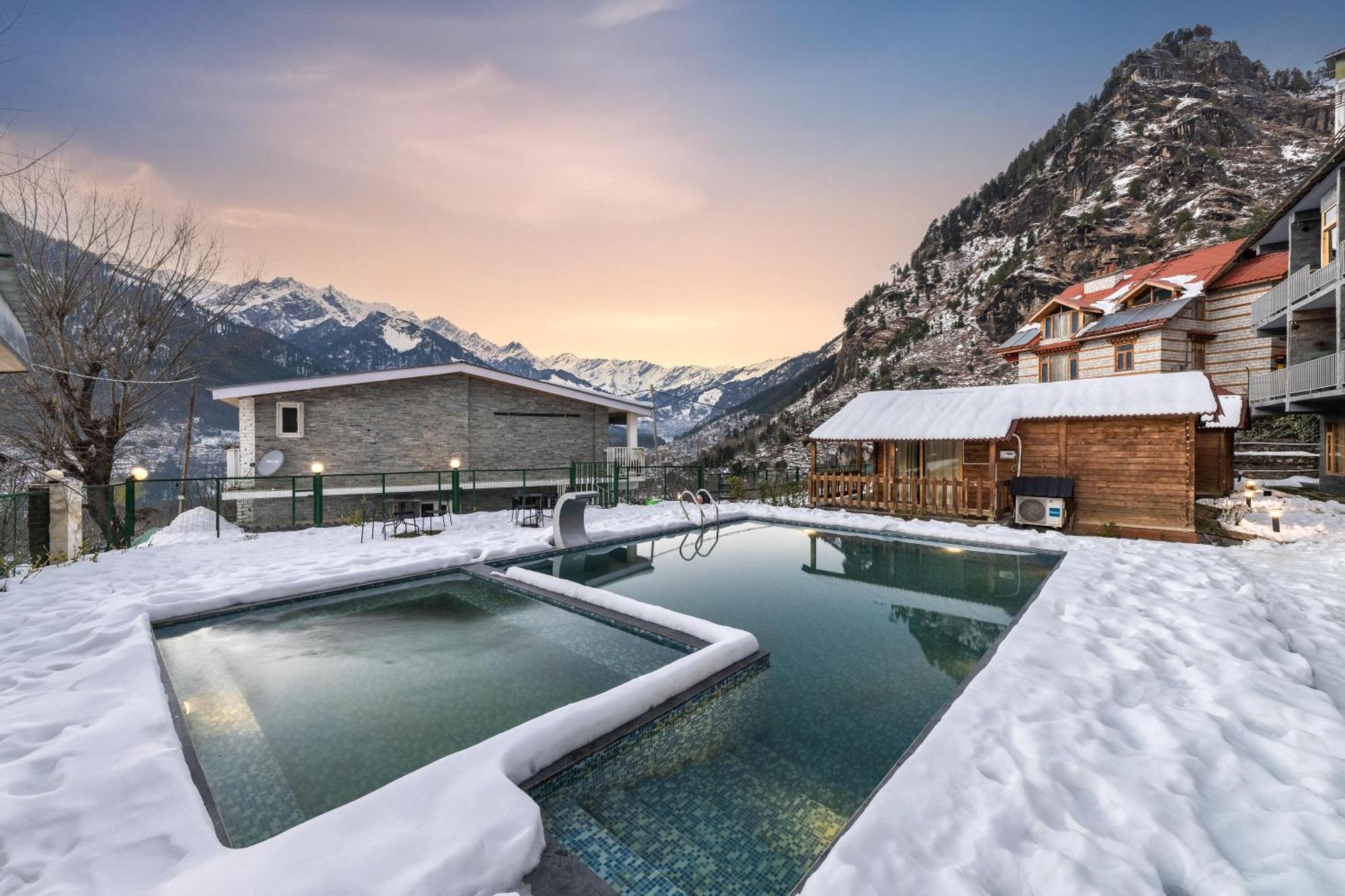 Echor Himalayan Heights Luxe Manali Hotell Exteriör bild